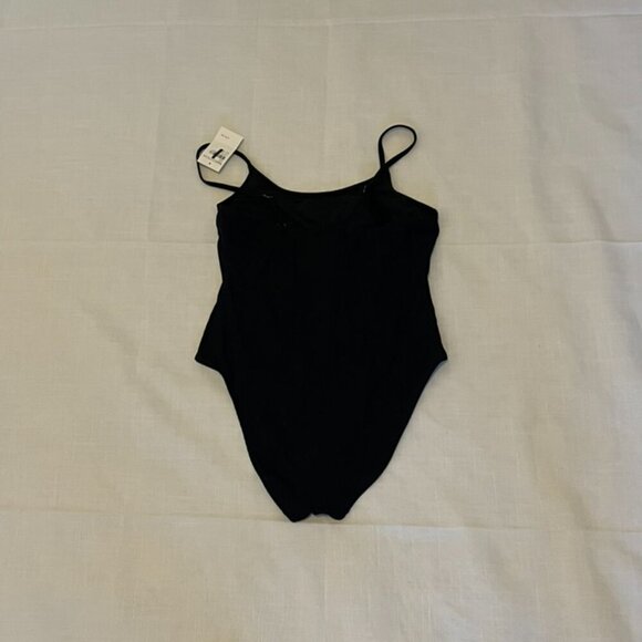 Andie The Amalfi One Piece in Ribbed Black Size Medium - Picture 4 of 7